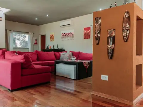 CASA EN VENTA EN BARRIO CERRADO EL ENCUENTRO 6 AMB