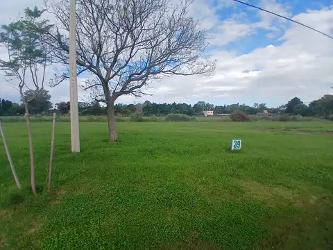 Lote en barrio El Sol Naciente