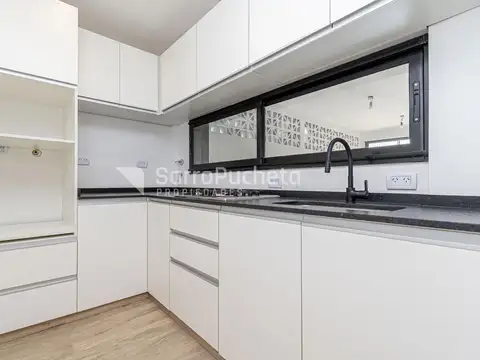 Depto Tipo Casa en Venta de 4 dormitorios