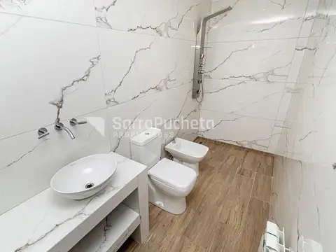 Depto Tipo Casa en Venta en Haedo Sur, USD 210.000