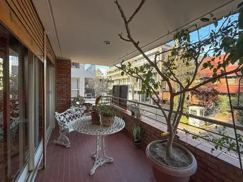 Departamento en Venta con 2 cocheras