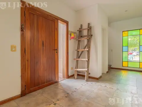 Lindisima casa en venta en Barrio Saint Matthews 