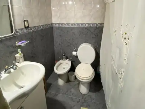 CASA EN VENTA EN MERCEDES B.