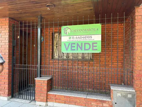 ¡OPORTUNIDAD EN AVELLANEDA! CASA CON 2 DORMITORIOS Y CON TERRAZA