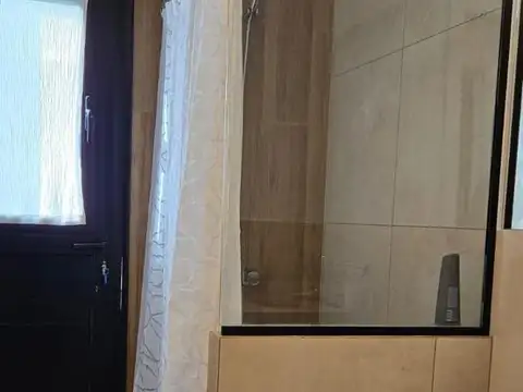 Casa en Alquiler Temporal con 2 cocheras