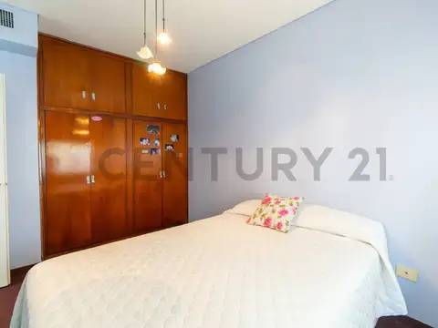 Hermosa Chalet en dos plantas a la venta en Quilmes Oeste