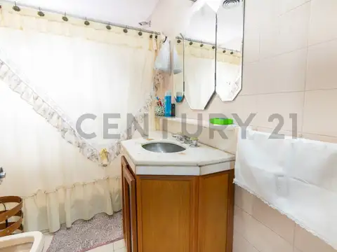Casa en Venta en Quilmes, USD 280.000