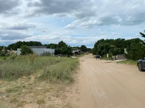 Terreno en Venta 25  mts Frente