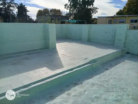 Depto Tipo Casa en Venta 40 años