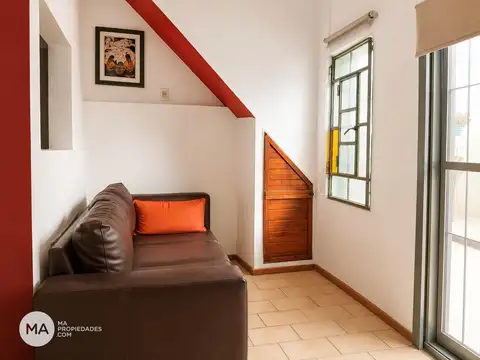 Depto Tipo Casa en Venta de 3 ambientes
