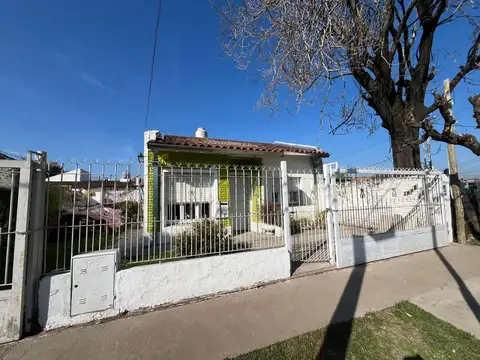 Francisco Beiró 900