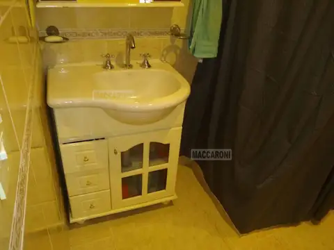 Depto Tipo Casa en Venta en Mataderos, USD 90.000