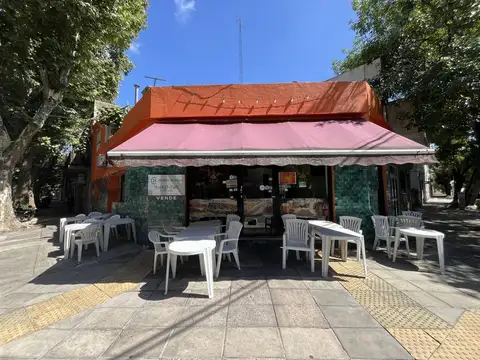 VENTA LOTE EN ESQUINA - PATERNAL