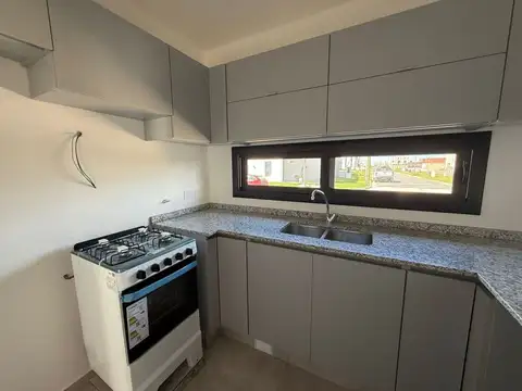 Depto Tipo Casa en Venta de 3 dormitorios