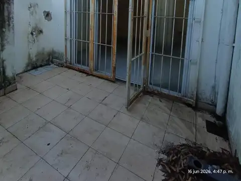 Oficina 3 ambientes con 1 baño