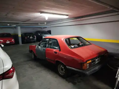 Cochera en venta - 15Mts2 - Balvanera