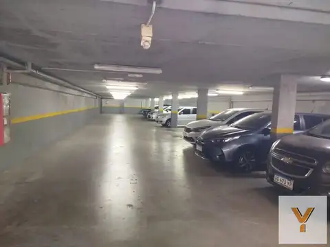 Cochera en venta - 15Mts2 - Balvanera