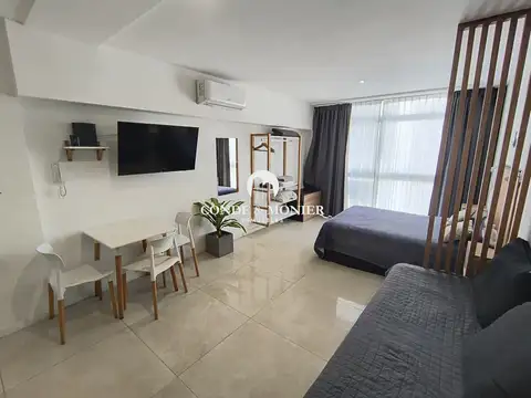 Tacuarí 500, Piso 6