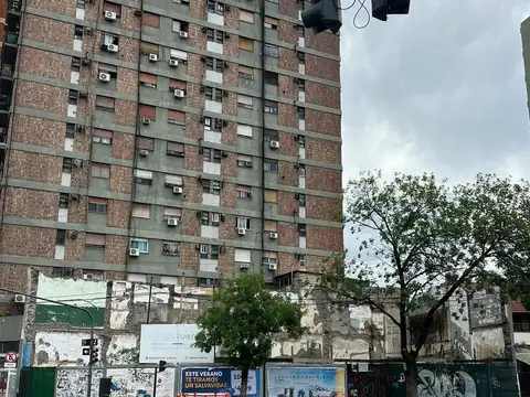 VENTA DE TERRENO EN PARQUE PATRICIOS  GRAN OPORTUNIDAD INVERSIONISTA