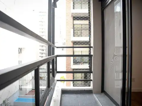 Leandro N. Alem 1100