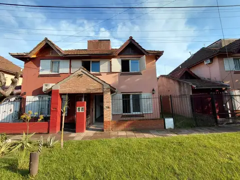 Casa en Venta en William Morris, Hurlingham