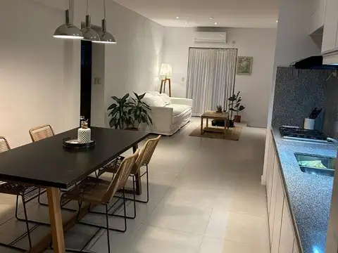 PH en venta - 3 Dormitorios 1 Baño - 170Mts2 - Mataderos
