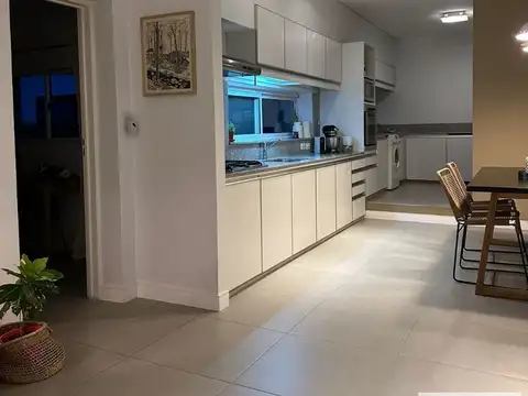 Depto Tipo Casa en Venta de 4 ambientes