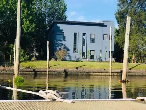 Casa en venta 3 ambientes