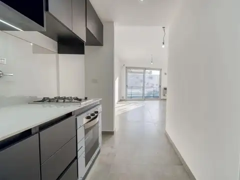 V LURO.EDIFICIO CONSTRUIDO POR NOCITO.  AV. RIVADAVIA 10600. MONOAMBIENTE FRENTE BALCON  .