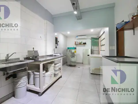 Local en Venta 35 años