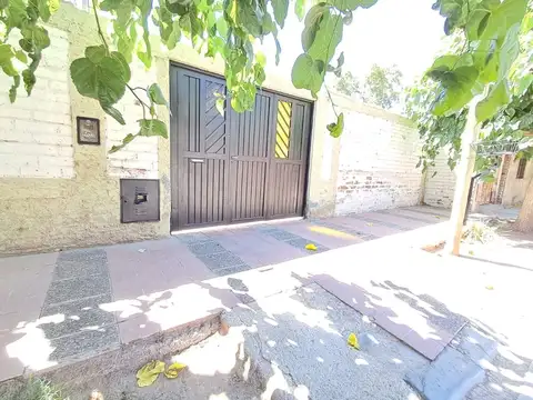 CASA EN VENTA EN LAS HERAS 