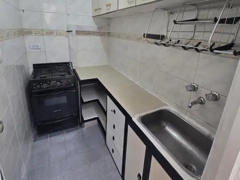 Bogotá 800, Piso PB