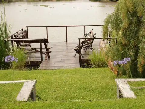 Alquiler casa moderna al rio muelle en Villanueva