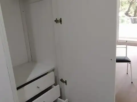 HERMOSO MONOAMBIENTE BALCON FLORES