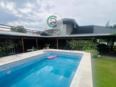 Casa en Venta en Santa Ana, USD 320.000