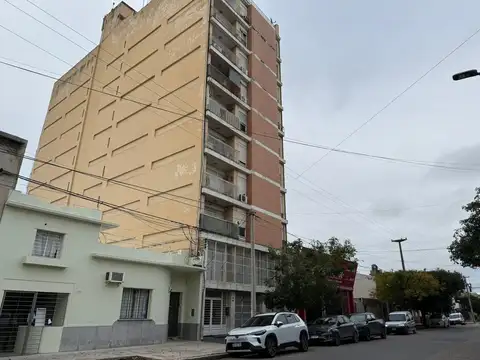 DEPTO 2 DORMI BALCON FRENTE ESCRITURA PLAZA ALEM