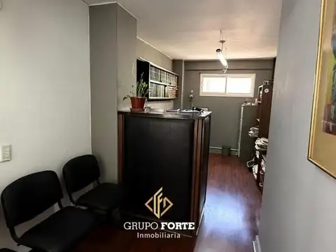 Oficina en Alquiler al Este
