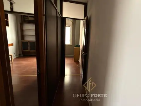 Oficina en Alquiler al Este