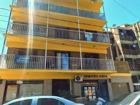 Dos ambientes con Gas Natural a 2 cuadras del mar!