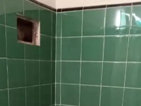 OPORTUNIDAD CASA 3 AMB BARRIO MARINA ESCUCHA OFERTAS