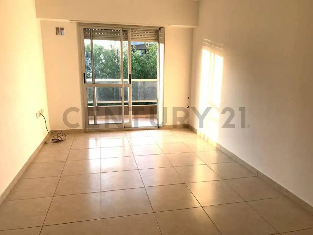 64 e/ 3 y 4 - Piso 2° Frente , Piso 0