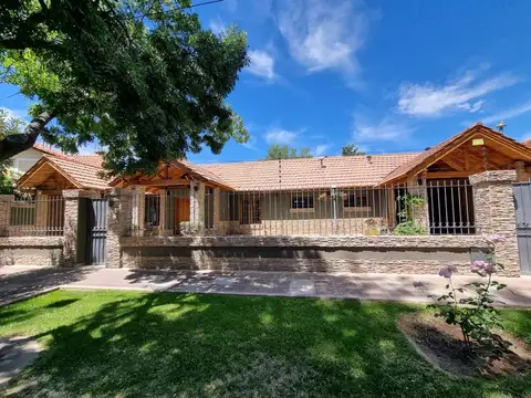VENTA CASA LUJAN DE CUYO DRUMMOND MENDOZA 
