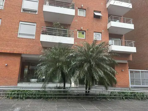 Venta/Alquiler - 2 Ambientes - Torre de Categoria - Las Cañitas