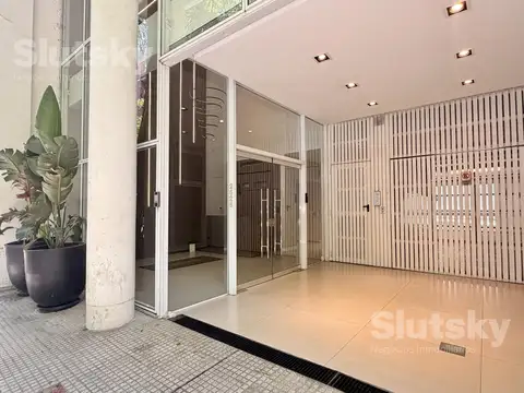 Oficina en alquiler - Piso entero - Sin expensas