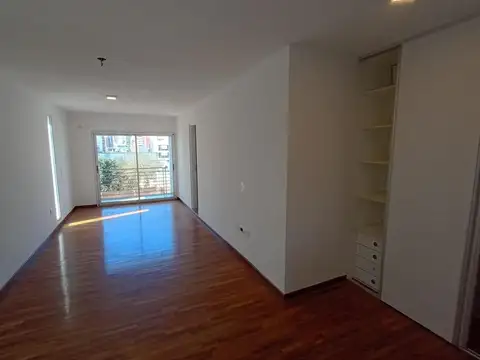 Departamento en Alquiler en La Plata, $ 550.000