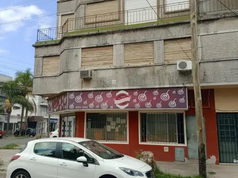 Local en Venta en Bernal Oeste, USD 100.000