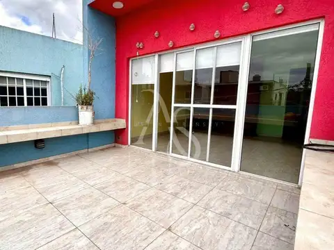 Depto Tipo Casa en Alquiler 15 años