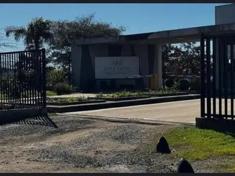 Excelente Lote en Barrio Los Juncos