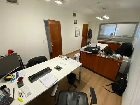 Oficina en Venta 20 años