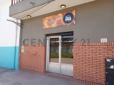 Casa 6 ambientes con 3 baños